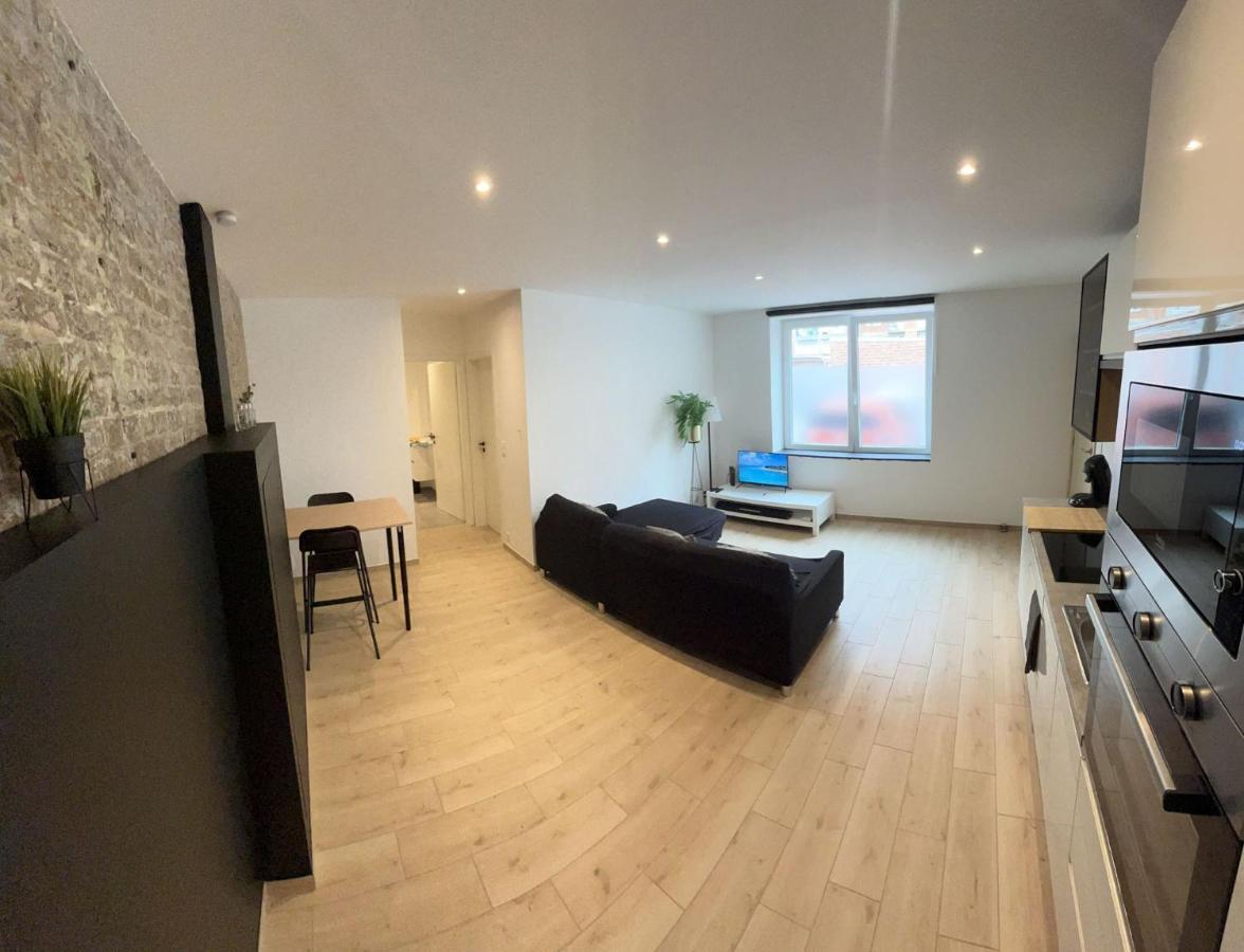 100% Renovated - Quiet Appartment Liege Exterior photo