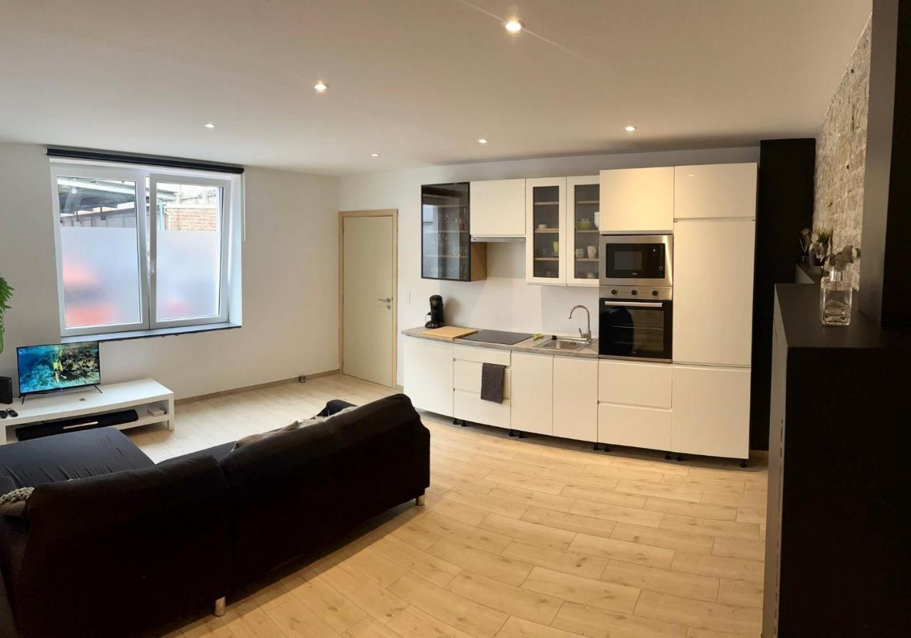 100% Renovated - Quiet Appartment Liege Exterior photo