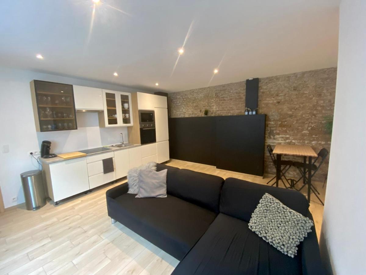 100% Renovated - Quiet Appartment Liege Exterior photo